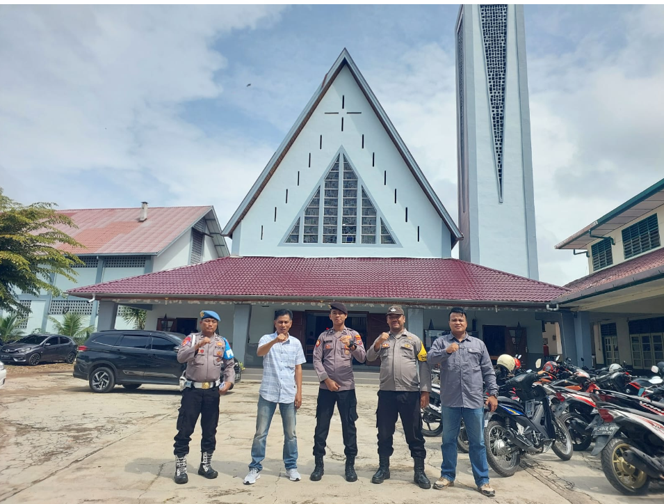 Kegiatan Minggu Kasih, Polres PSP Lakukan PAM Ibadah Gereja  katolik
