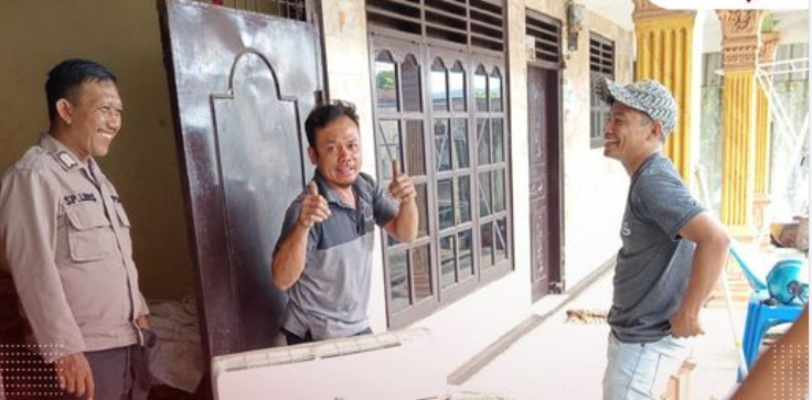 Bhabinkamtibmas Jalin Silaturahmi, Ajak Warga Jaga Kerukunan Jelang Pilkada