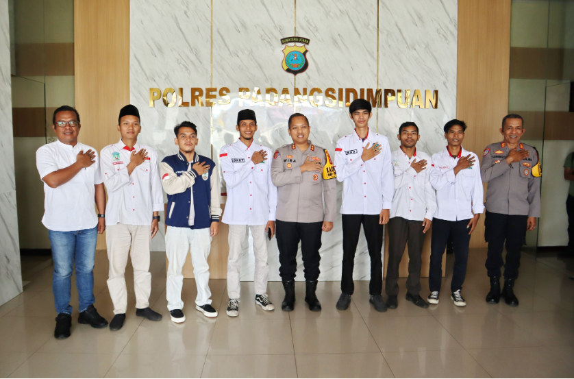 Bangun sinergitas, Kapolres Terima Audensi  PD KAMMI Padangsidimpuan - Tapsel  