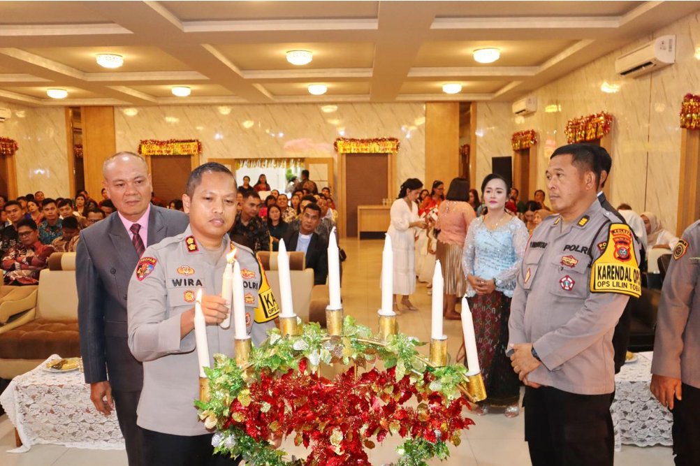 Perayaan Natal  keluarga Besar Polres Padangsidimpuan berlangsung dengan Sukacita 