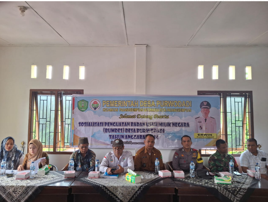 Bhabinkamtibmas Dampingi Sosialisasi BUMDes di Purwodadi, Dukung Kemajuan Ekonomi Desa