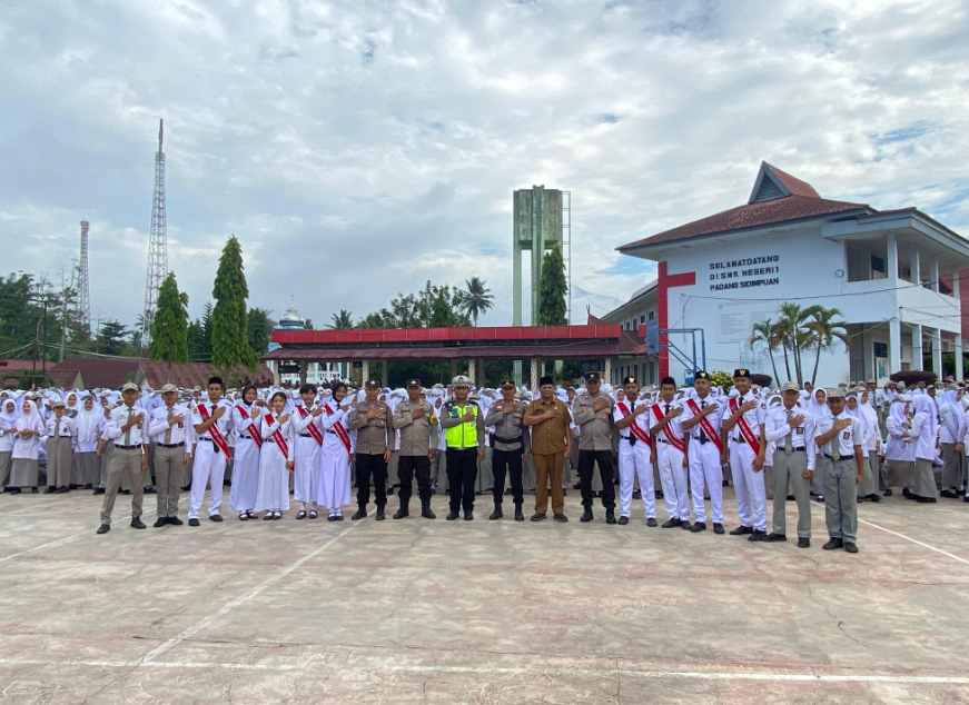 Polisi Beri Motivasi Siswa SMK Padangsidimpuan, Tekankan Disiplin dan Hindari Kenakalan Remaja
