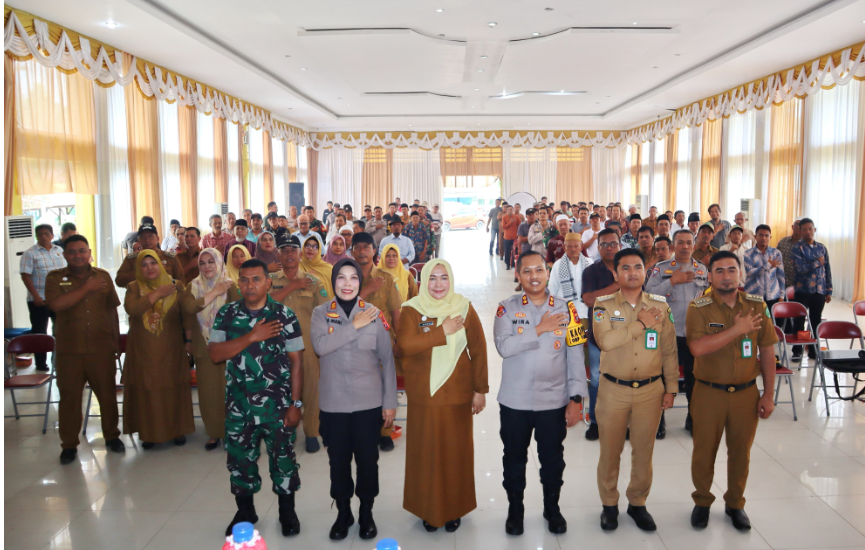 Jalin silahturahmi Kapolres Padangsidimpuan menggelar cooling system  di gedung Adam Malik 