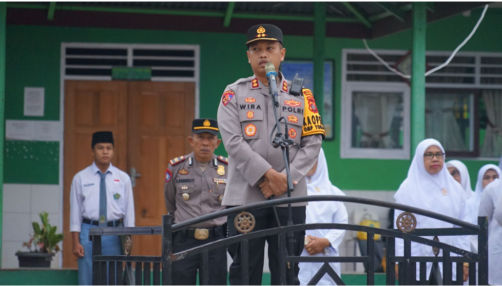 Kapolres PSP Sambangi MAN 1  Sosialisasi kan bullying atau perundungan di lingkungan sekolah 