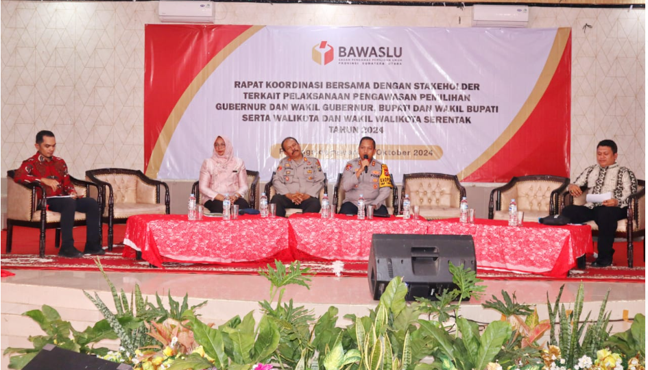 Kapolres Padangsidimpuan sebagai narasumber pada acara rakor pengamanan dan pengawasan pilkada seren