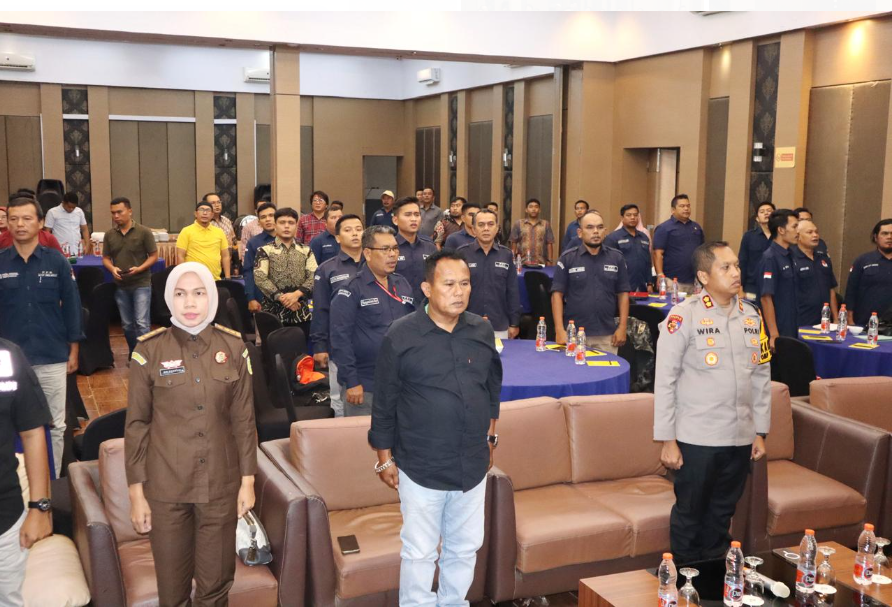 Masuki tahapan Pilkada tahun 2024 Kapolres PSP Hadiri rapat Pleno KPU 